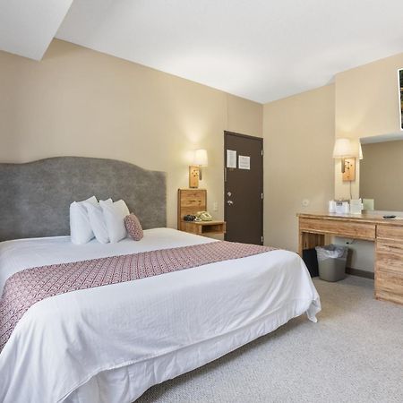 Commander Motel Pequot Lakes Екстериор снимка